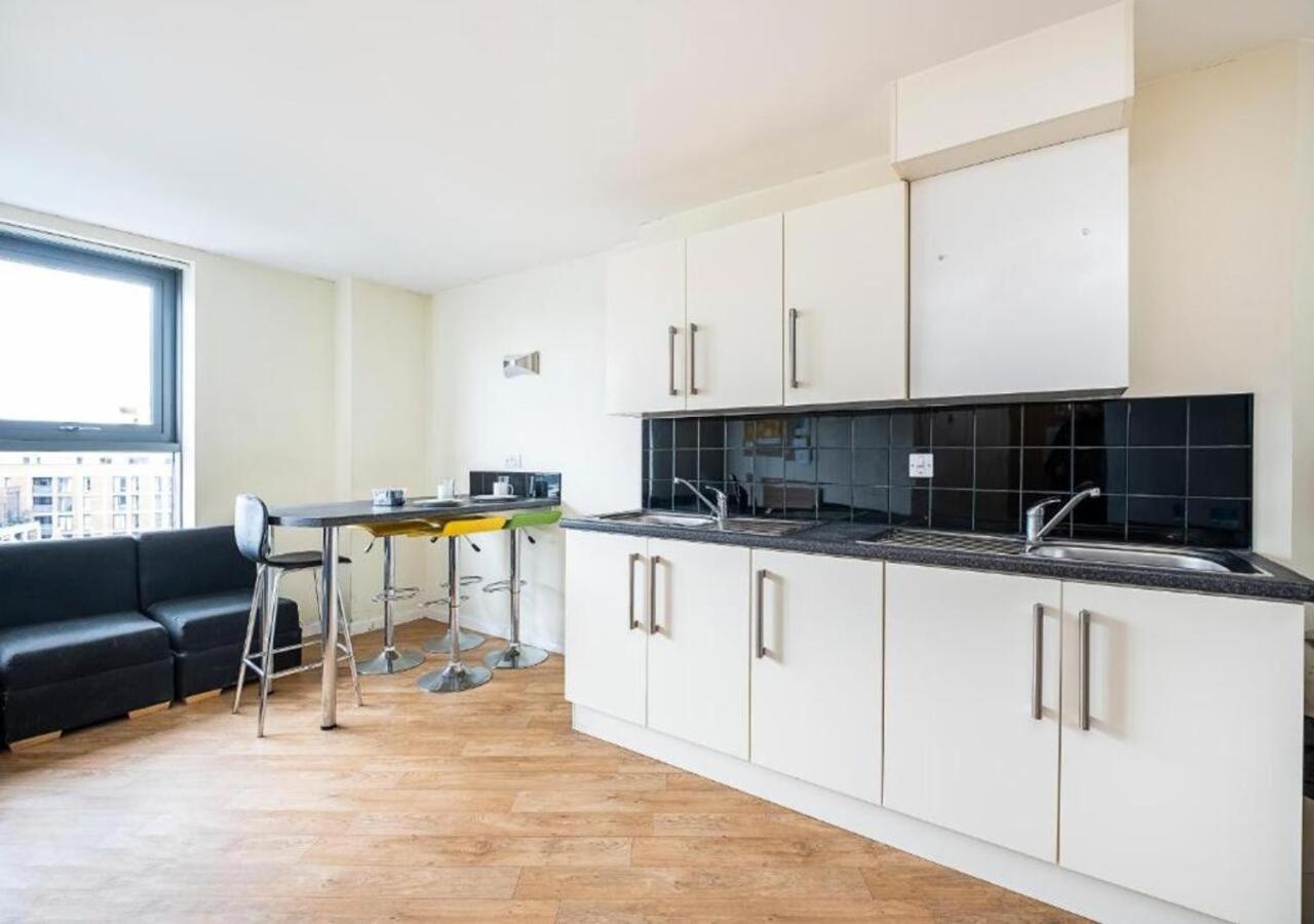 Trendy Ensuite Rooms, Southwark - Sk Londres Extérieur photo